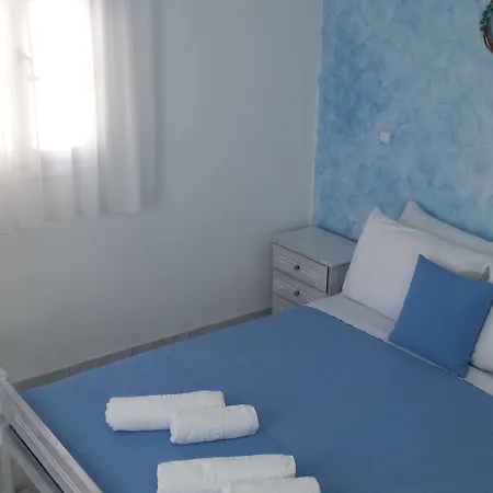 Alonistra Oia * Foinikia (Santorini)