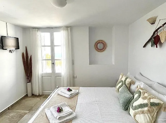 Apartment Alonistra Oia Foinikiá