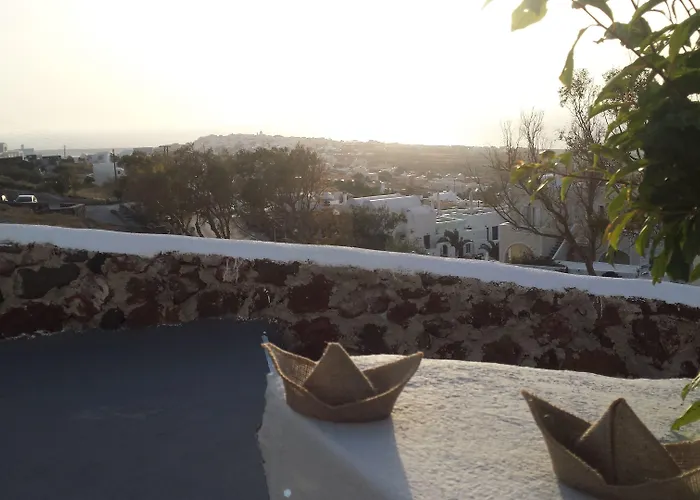 Alonistra Oia Foinikiá