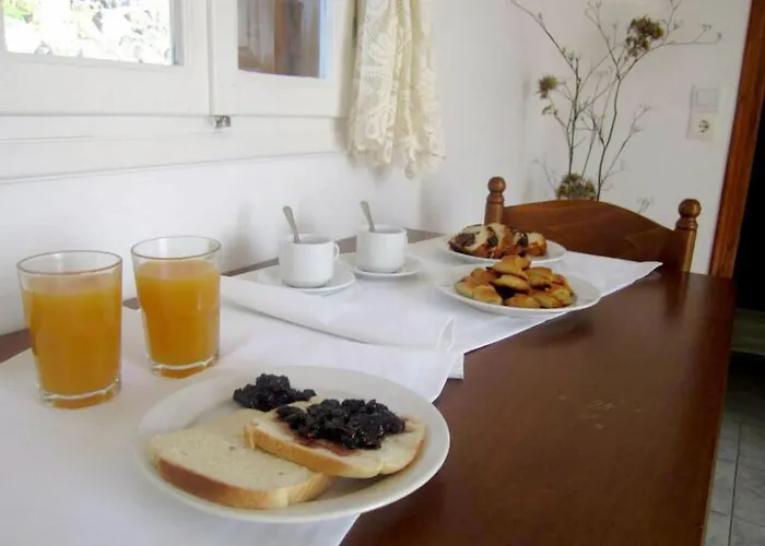 Alonistra Oia Foinikiá