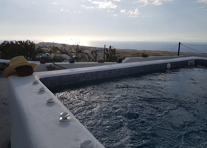 Apartment Alonistra Oia Foinikiá