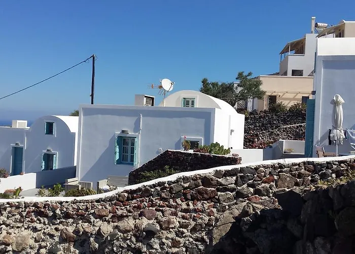 Alonistra Oia Apartment