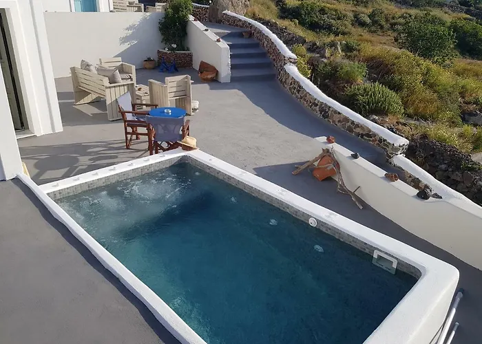 Alonistra Oia Apartment