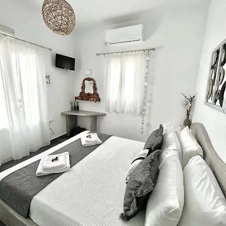 Alonistra Oia Apartamento Foinikiá