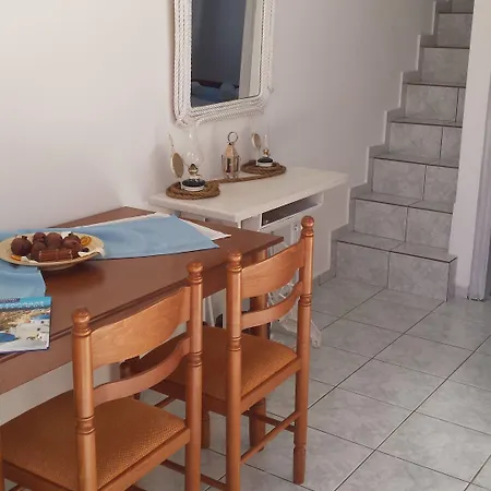 Alonistra Oia Apartamento Foinikiá